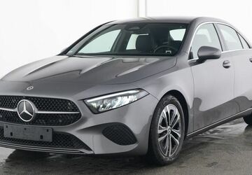 Mercedes-Benz A 180 24.038 km 29.990 &euro; Moers 47441