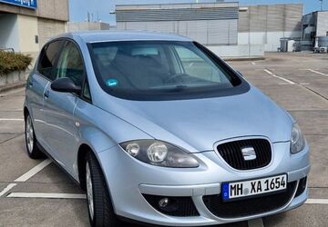 Seat Altea 229.968 km 2.499 &euro; Mülheim an der Ruhr 45472