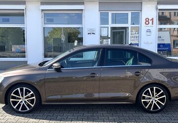 VW Jetta 168.700 km 7.980 &euro; Mönchengladbach 41063