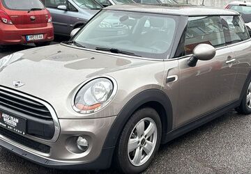 Mini ONE 142.000 km 6.999 &euro; Düsseldorf 40591