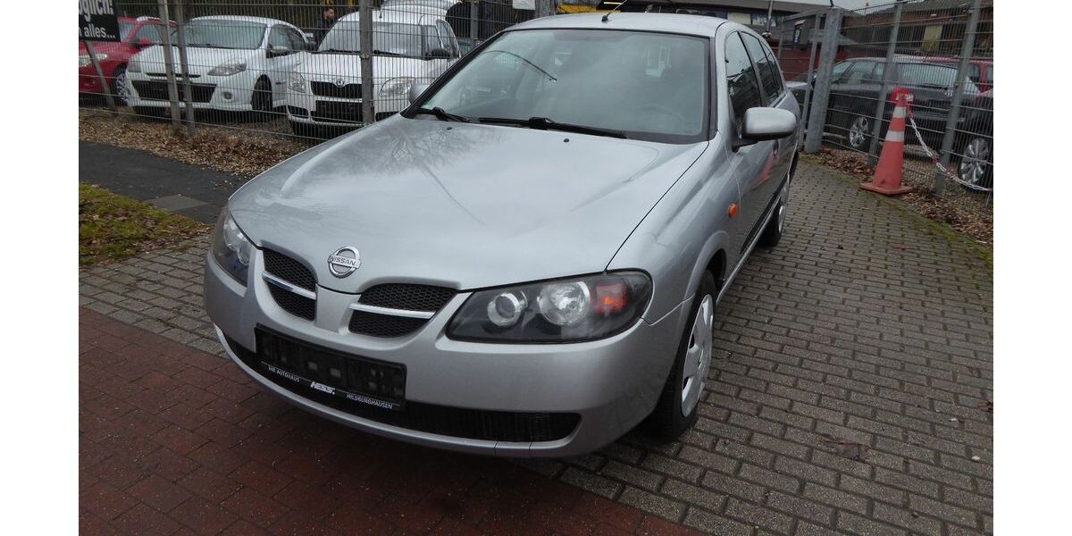 Nissan Almera 125.000 km 2.100 &euro; Duisburg 47249