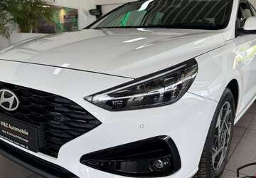 Hyundai i30 12.626 km 23.790 &euro; Kempen 47906