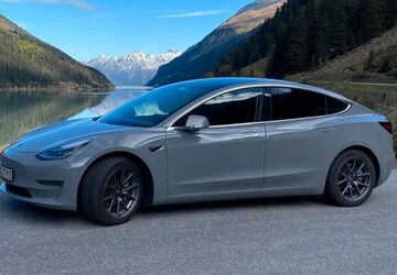 Tesla Model 3 175.000 km 18.900 &euro; Mönchengladbach 41069