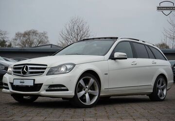 Mercedes-Benz C 250 305.642 km 5.999 &euro; Mönchengladbach 41199