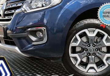 Nissan Navara 54.265 km 28.990 &euro; Düsseldorf 40625