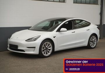 Tesla Model 3 59.708 km 31.950 &euro; Mönchengladbach 41236