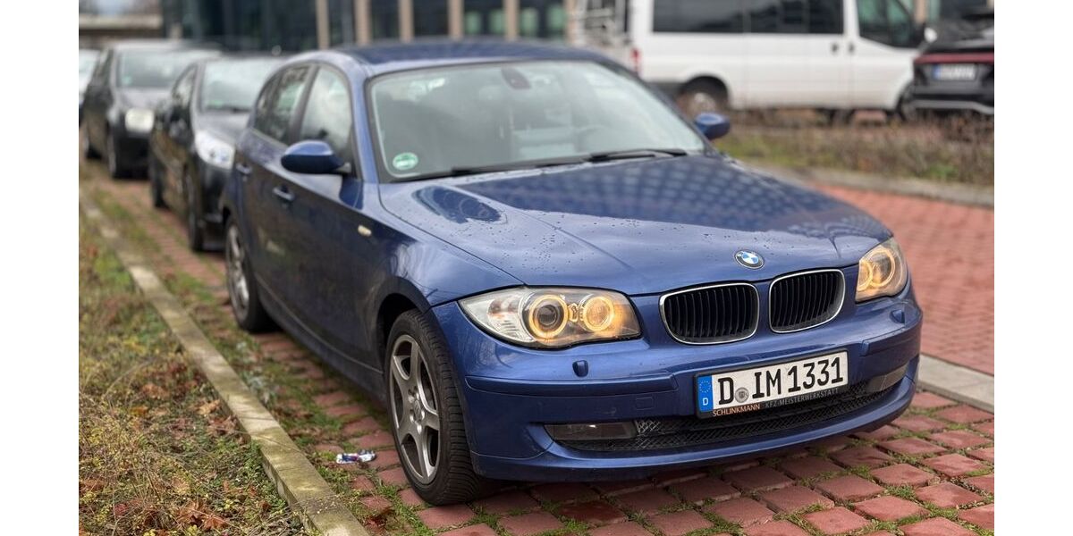 BMW 120 293.000 km 2.800 &euro; Düsseldorf 40472