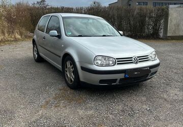 VW Golf 196.000 km 2.489 &euro; Nettetal 41334