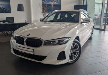 BMW 318 89.499 km 25.390 &euro; Duisburg 47119