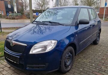 Skoda Fabia 185.201 km 1.549 &euro; Krefeld 47803