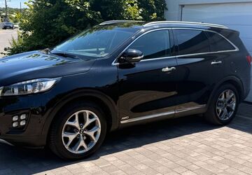 Kia Sorento 158.000 km 16.800 &euro; Duisburg 47259