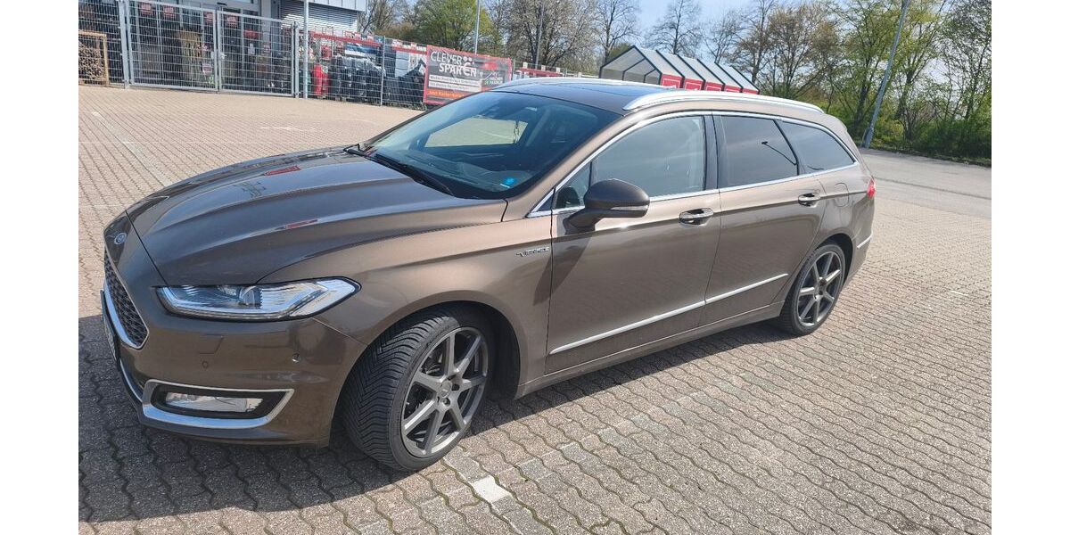 Ford Mondeo 131.000 km 12.200 &euro; Titz 52445