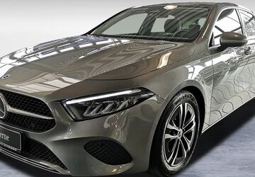 Mercedes-Benz A 180 23.783 km 27.899 &euro; Mönchengladbach 41238
