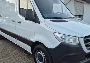Mercedes-Benz Sprinter 85.000 km 25.500 &euro; Düsseldorf 40591