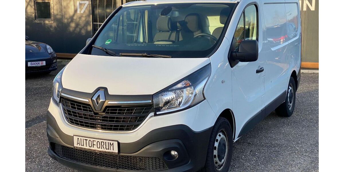 Renault Trafic 200.000 km 10.990 &euro; Kempen 47906