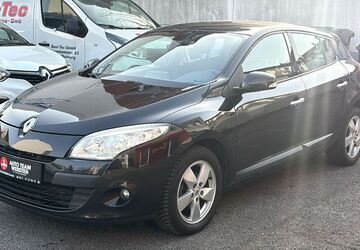 Renault Megane 143.966 km 4.990 &euro; Düsseldorf 40591