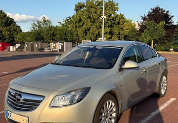 Opel Insignia 158.000 km 3.800 &euro; Krefeld 47798