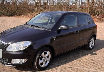 Skoda Fabia 154.500 km 4.100 &euro; Duisburg 47229