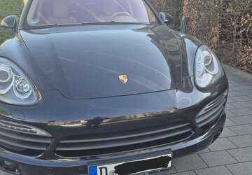 Porsche Cayenne 105.200 km 25.300 &euro; Düsseldorf, Stadt 40470