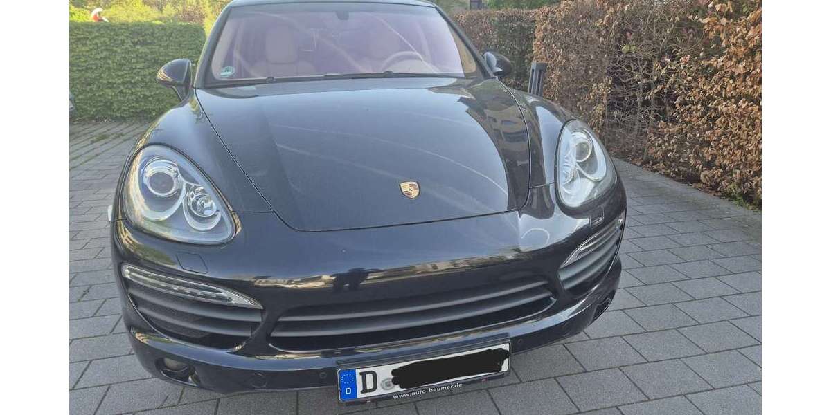 Porsche Cayenne 105.200 km 25.300 &euro; Düsseldorf, Stadt 40470