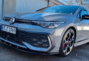 VW Golf 8.000 km 38.000 &euro; Krefeld 47829