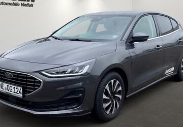 Ford Focus 13.950 km 26.950 &euro; Neuss 41464