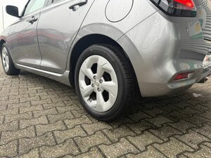 Suzuki Swift Comfort Hybrid+Kamera+Alufelgen+Sitzhzg.+ 8.985 km 16.488 &euro; Meerbusch 40667