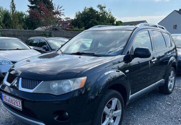 Mitsubishi Outlander 210.000 km 3.499 &euro; Mönchengladbach 41063