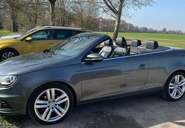 VW Eos 153.800 km 7.800 &euro; Düsseldorf 40593