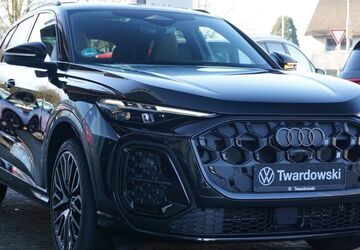 Audi Q5 13.068 km 66.990 &euro; Wegberg 41844