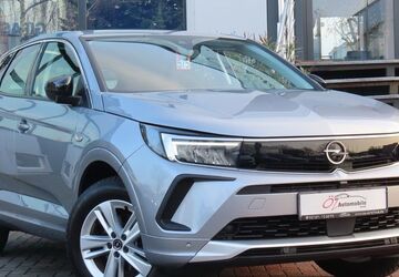 Opel Grandland (X) 10.808 km 19.900 &euro; Neuss 41469