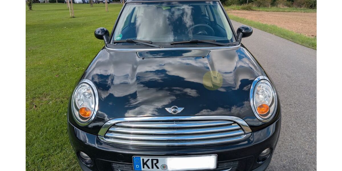 Mini Cooper D 111.000 km 5.700 &euro; Krefeld 47802