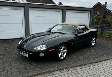 Jaguar XK8 70.040 km 24.900 &euro; Mönchengladbach 41179