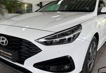 Hyundai i30 12.626 km 23.790 &euro; Kempen 47906