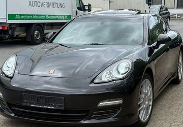 Porsche Panamera 184.320 km 18.550 &euro; Erkrath 40699