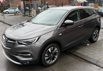 Opel Grandland (X) 121.000 km 9.399 &euro; Duisburg 47226