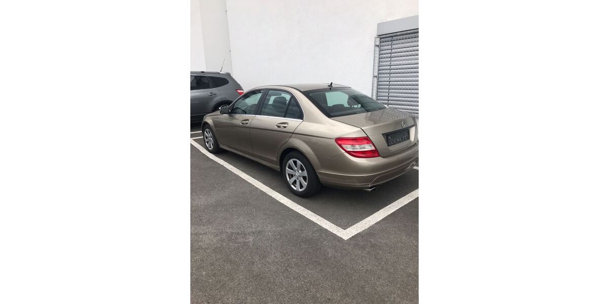 Mercedes-Benz C 220 300.000 km 3.300 &euro; Mönchengladbach 41061