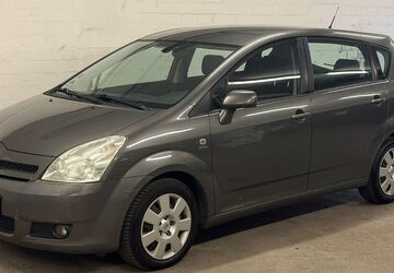 Toyota Corolla Verso 139.800 km 4.400 &euro; Düsseldorf 40468