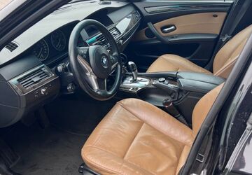 BMW 520 326.718 km 4.300 &euro; Willich 47877