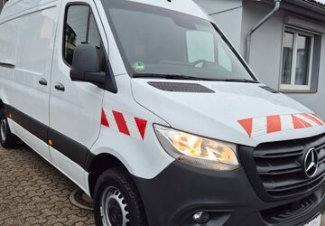 Mercedes-Benz Sprinter 196.000 km 20.990 &euro; Düsseldorf 40591