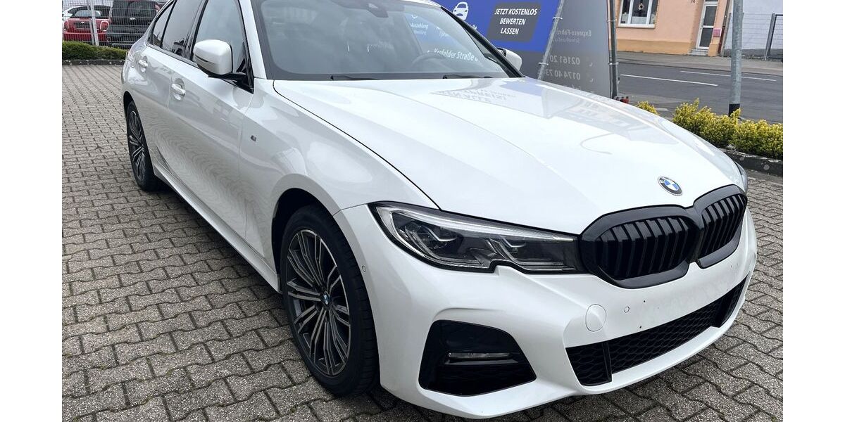 BMW 330 110.200 km 27.980 &euro; Mönchengladbach 41063