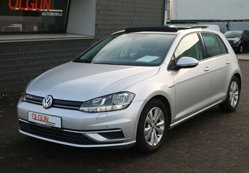 VW Golf 111.345 km 14.790 &euro; Neuss 41469