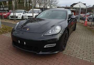 Porsche Panamera 206.000 km 24.490 &euro; Duisburg 47249