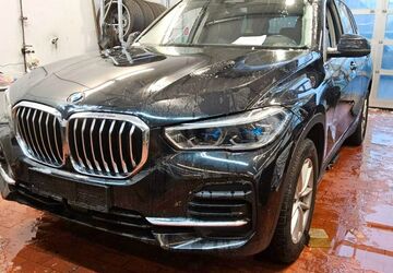 BMW X5 179.886 km 37.490 &euro; Mönchengladbach 41068