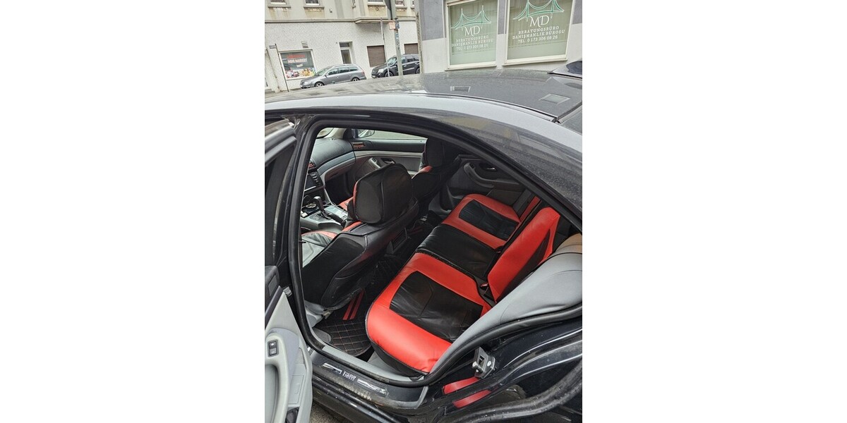 BMW 525 313.000 km 4.200 &euro; Duisburg 47051