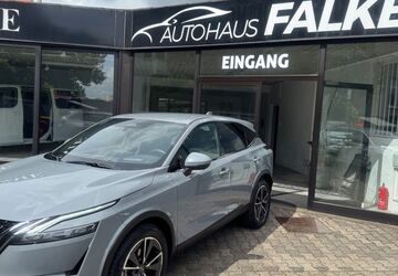 Nissan Qashqai 19.999 km 24.980 &euro; Krefeld 47799