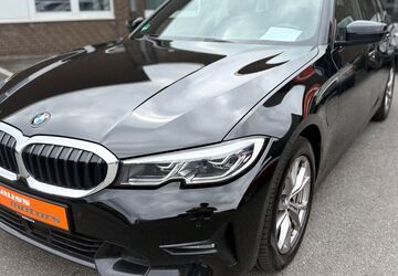 BMW 330 133.400 km 21.580 &euro; Düsseldorf 40549