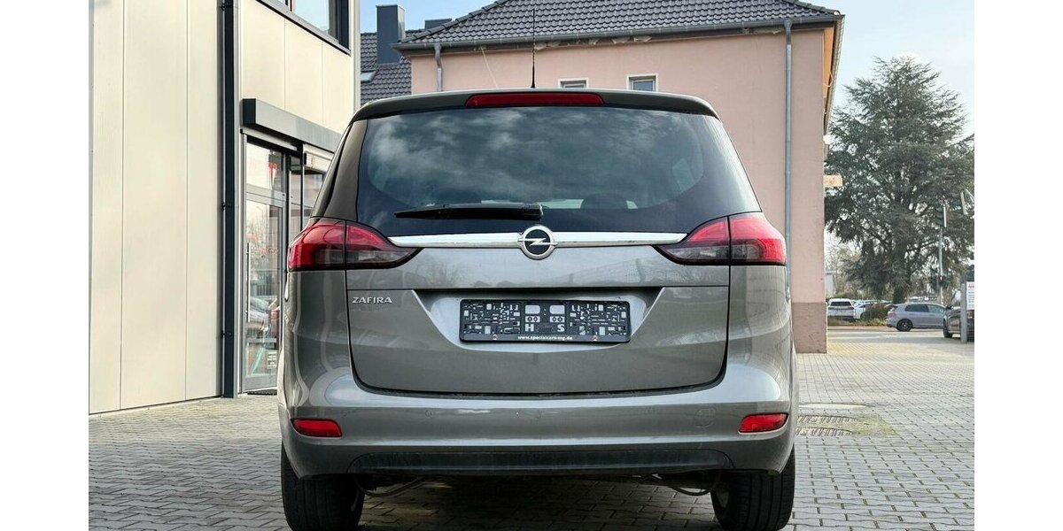 Opel Zafira Innovation / Automatik / Navi / 7 Sitze 95.000 km 14.390 &euro; Mönchengladbach 41066
