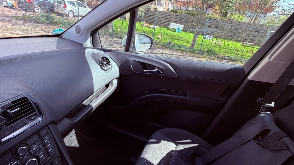 Opel Meriva 77.038 km 6.699 &euro; Willich 47877