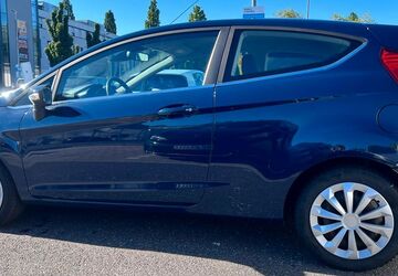 Ford Fiesta 165.570 km 4.800 &euro; Mönchengladbach 41236